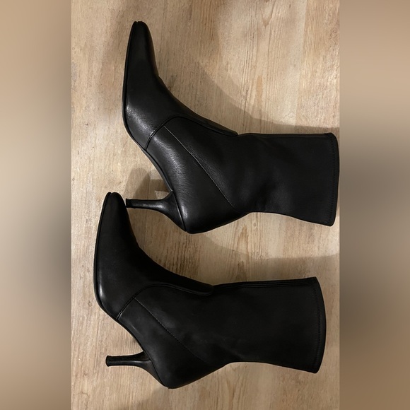 Stuart weitzman 75 leather stretch booties - Picture 9 of 9